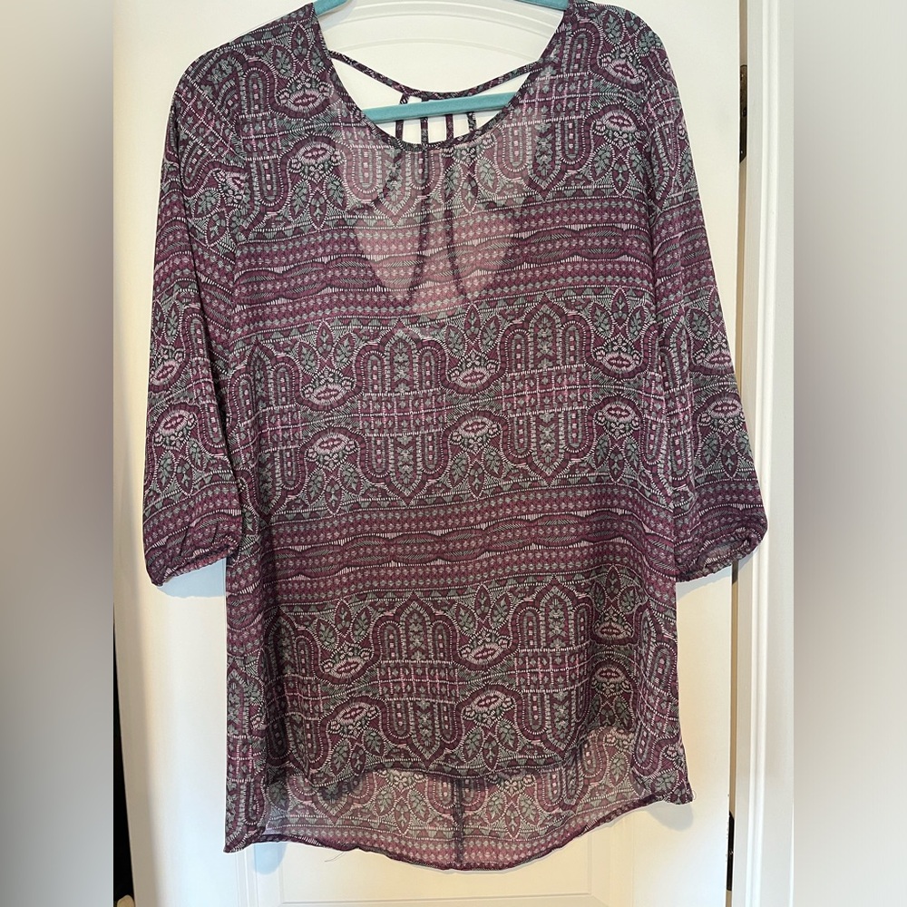 Maurice’s Purple/Teal Dressy Blouse - size Medium